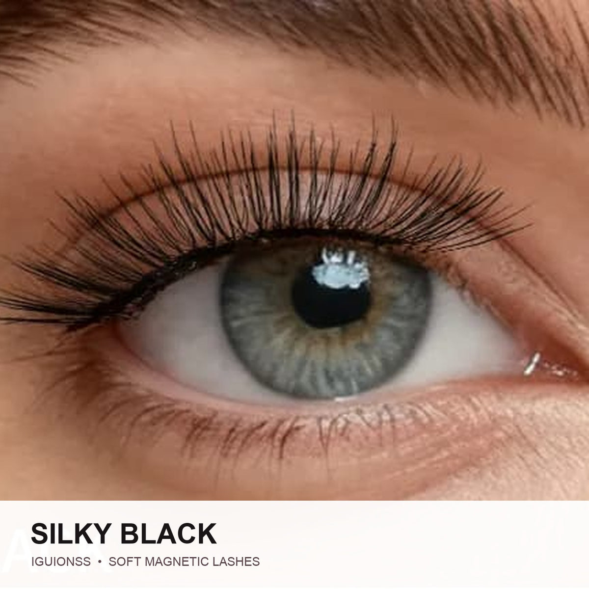 IGUIONSS Silky Black soft magnetic lashes worn on eye